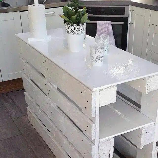 palettenmöbel in weiß kaufen