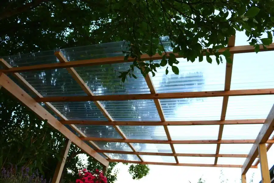 Terrasse aus Paletten im Garten