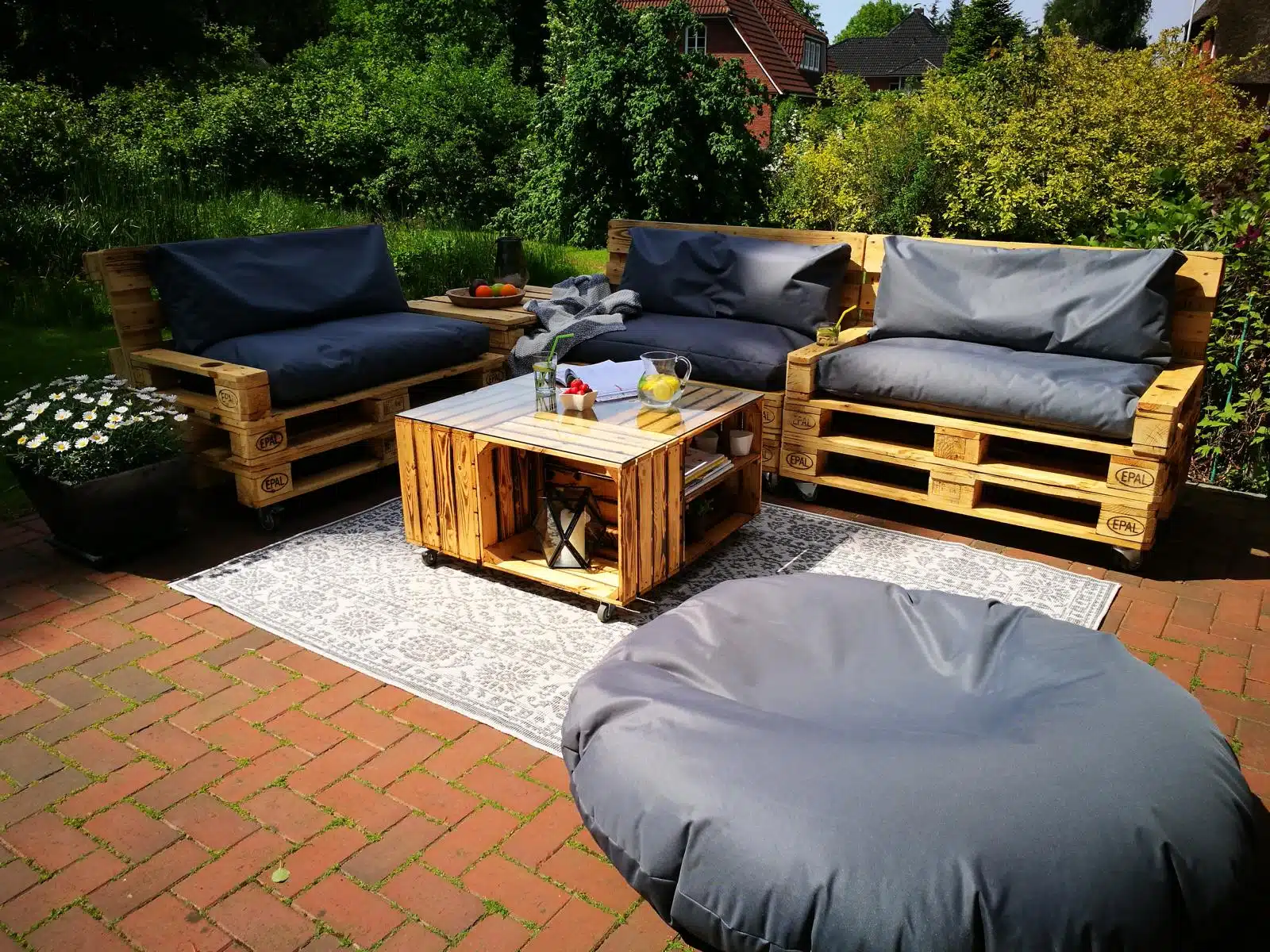 Palettenlounge-Palettenmöbel-Lounge