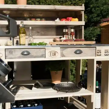 Grilltisch aus Paletten Grillwagen Palettenmoebel