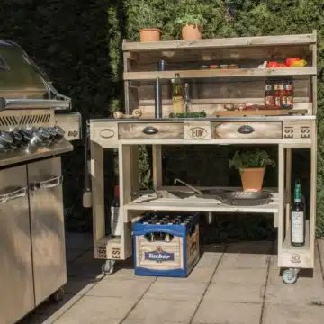 Grilltisch aus Paletten Grillwagen Palettenmoebel