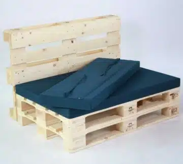 Palettenlounge aus Europaletten mit Kissen-Set