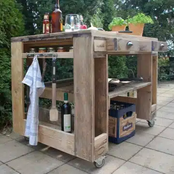 Palettenmoebel Grilltisch aus Paletten Europaletten 1