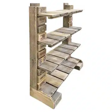 Wandregal aus Paletten