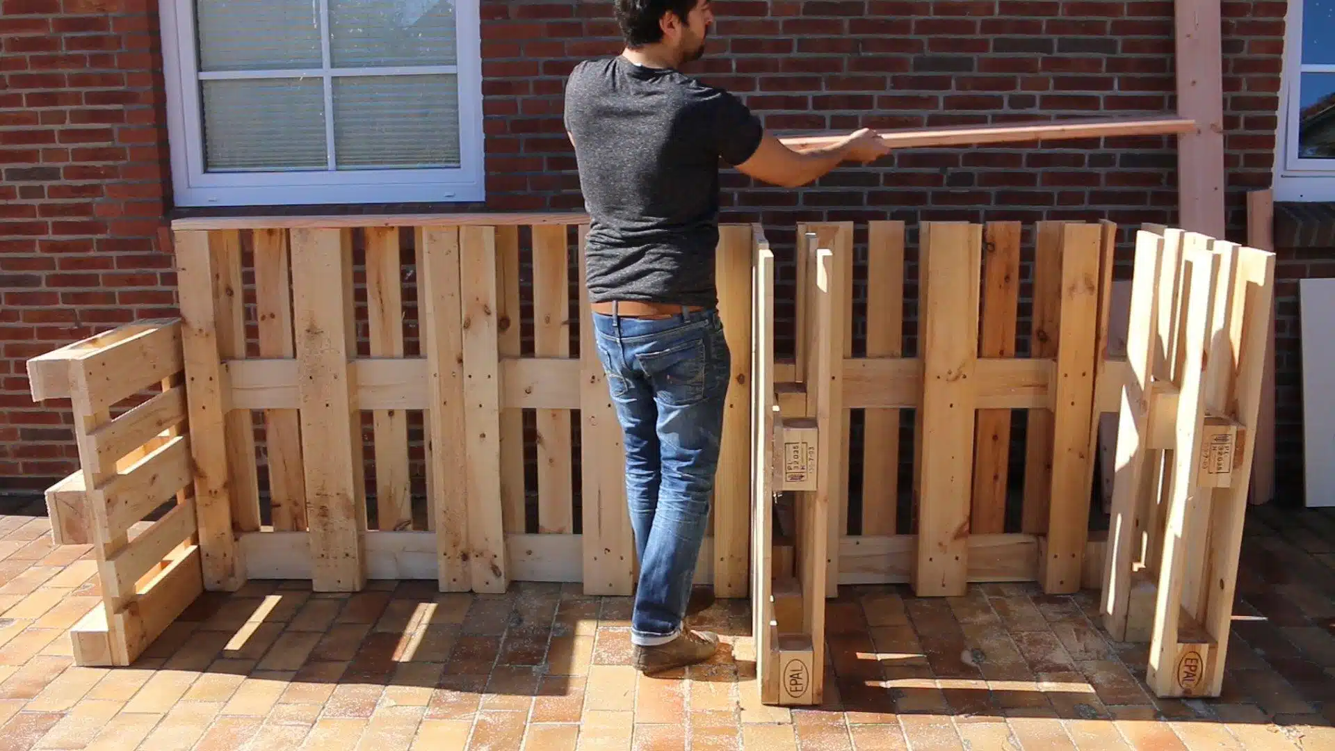 bar aus paletten diy zusammenbauen