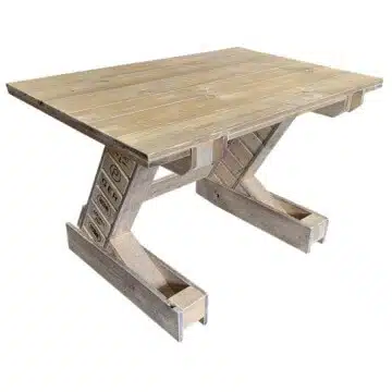 Schreibtisch aus Palettenholz
