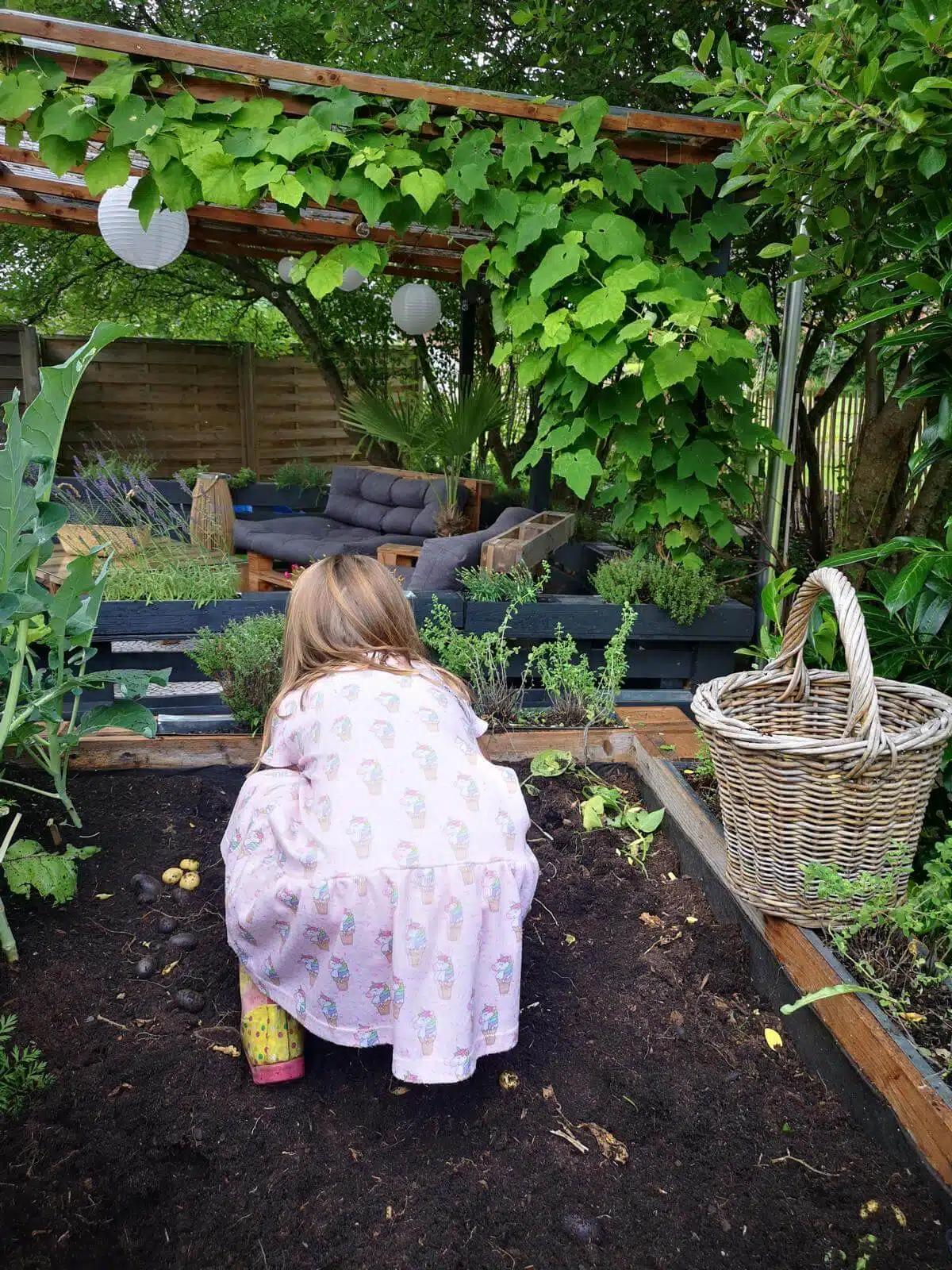 kinder hochbeet aus paletten