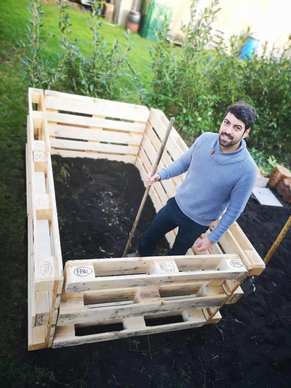 paletten-hochbeet-selber-bauen