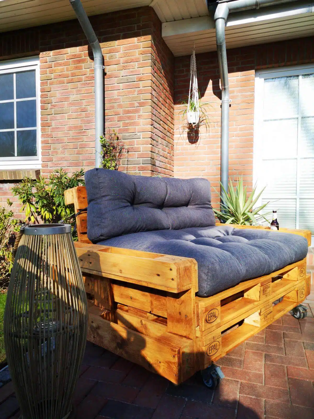 Paletten Sofa selber bauen