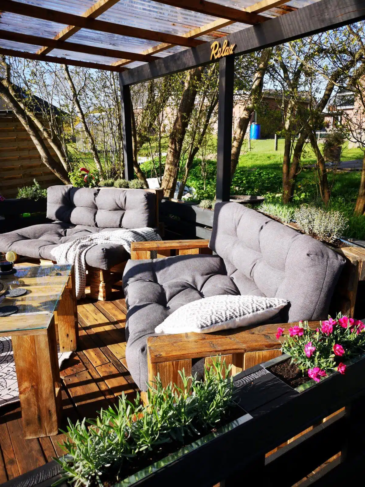 palettensofa sofas