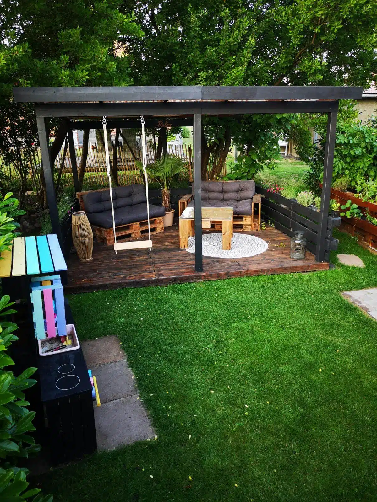 outdoor palettenmoebel fuer balkon und terrasse