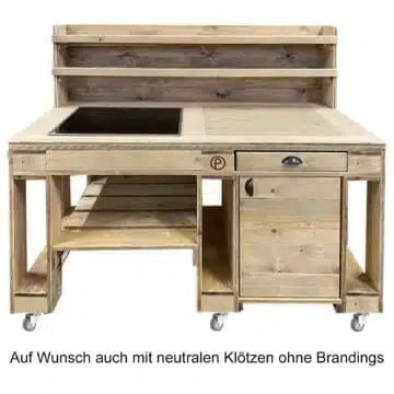 Außenküche im Palettenlook
