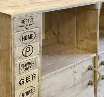 Highboard aus Paletten