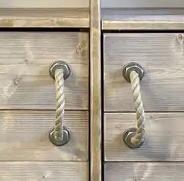 Highboard aus Paletten