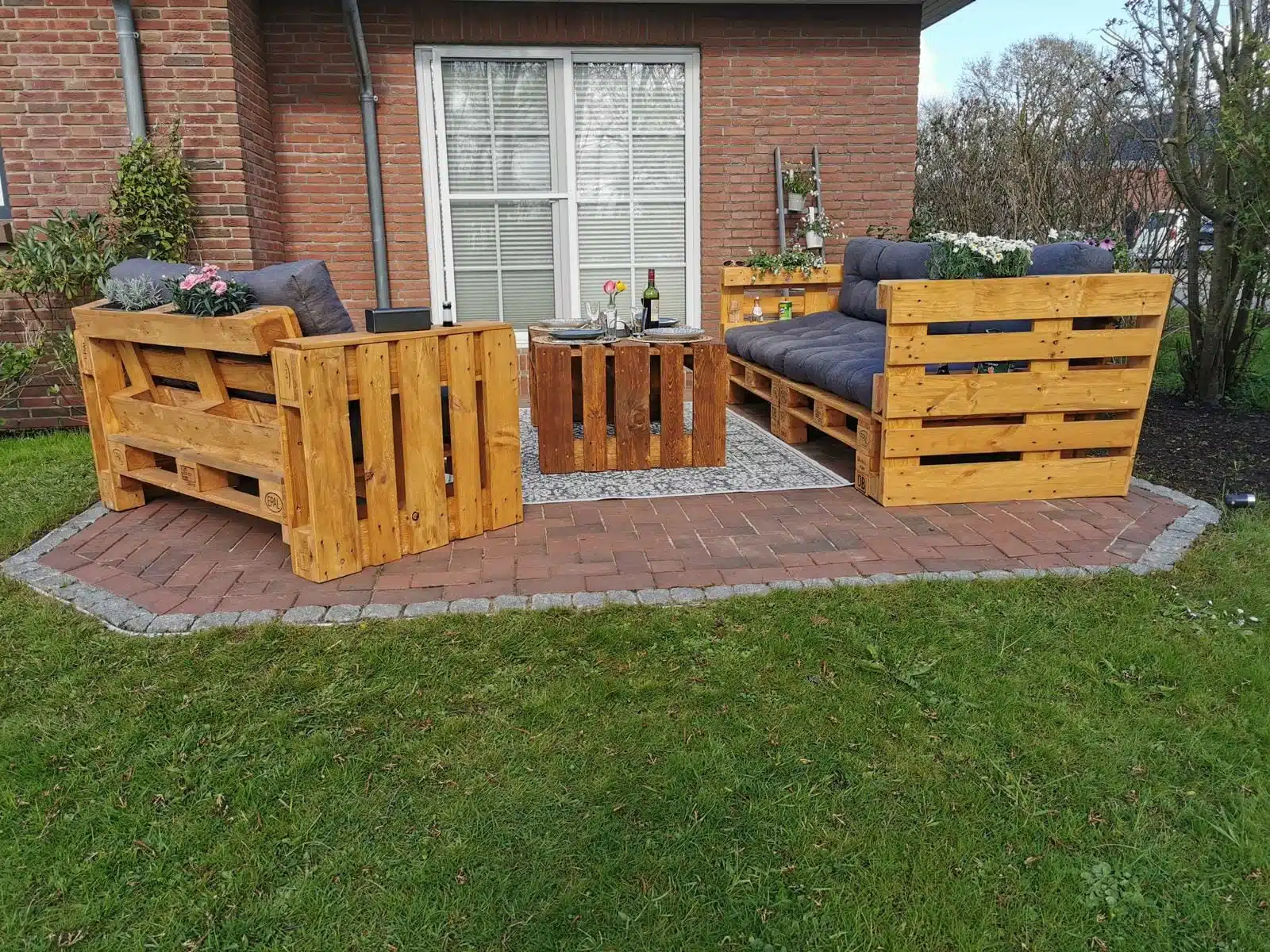 paletten moebel lasur farbe lackiert