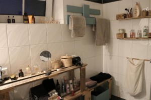 Palettenmöbel im Badezimmer Dawanda